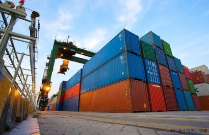 20尺集裝箱進口清關(guān)費用_越南進貨到廣州海運費用