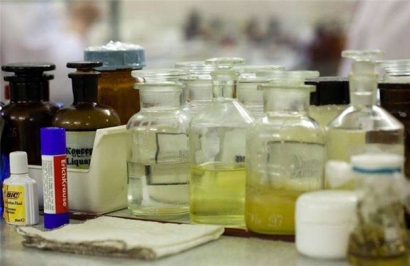 進口化妝品原料報關需要什么流程手續