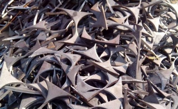 1628245676634385.jpg 再生鋼鐵材料進(jìn)口報(bào)關(guān)代理_副本.jpg