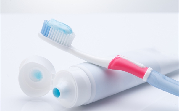 進口牙膏清關代理方面的知識,臻力想與您嘮一嘮 牙膏進口清關代理