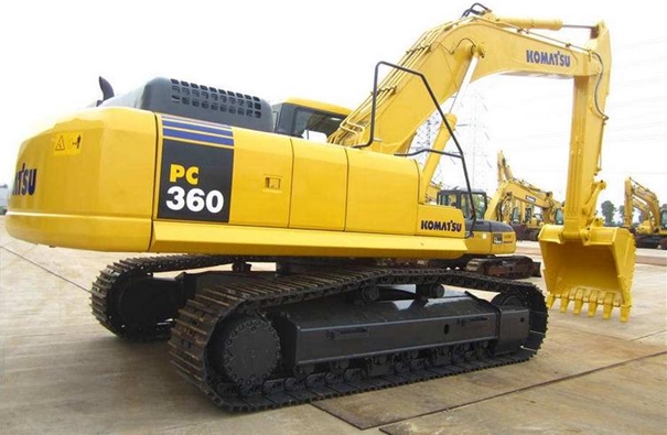 1635156196320198.jpg 進(jìn)口二手挖掘機(jī)報關(guān)代理_副本.jpg