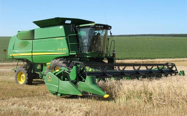 1626775250536363.jpg 二手農(nóng)用收割機進(jìn)口報關(guān)_副本.jpg