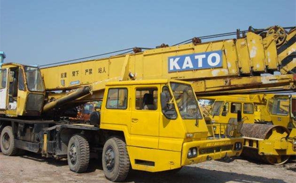 進口吊車清關(guān)如何操作,機械設(shè)備清關(guān)流程 進口吊車清關(guān)